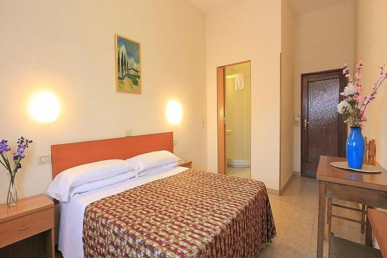 Hotel Ottaviani فلورنس المظهر الخارجي الصورة