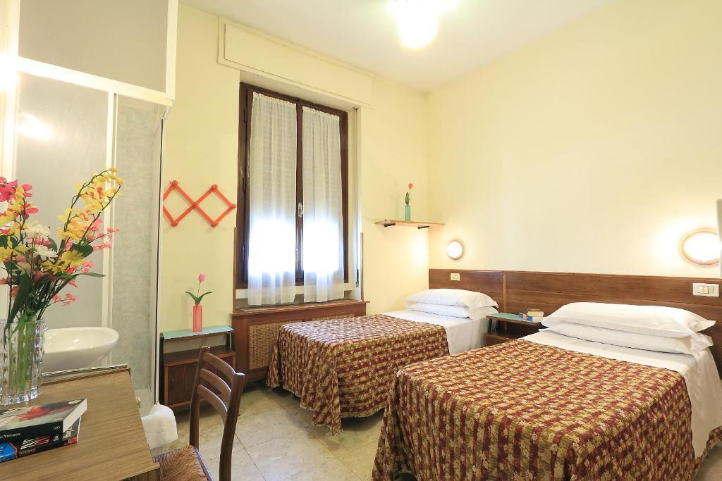 Hotel Ottaviani فلورنس المظهر الخارجي الصورة