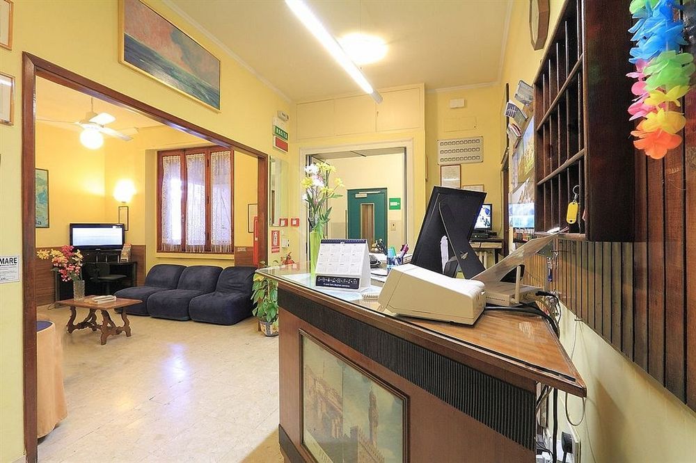 Hotel Ottaviani فلورنس المظهر الخارجي الصورة